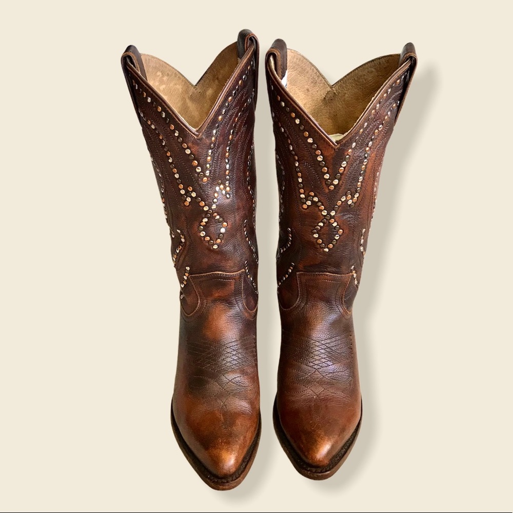 Frye Billy Stud Pull On Distressed Cowboy Boots - Picture 13 of 16